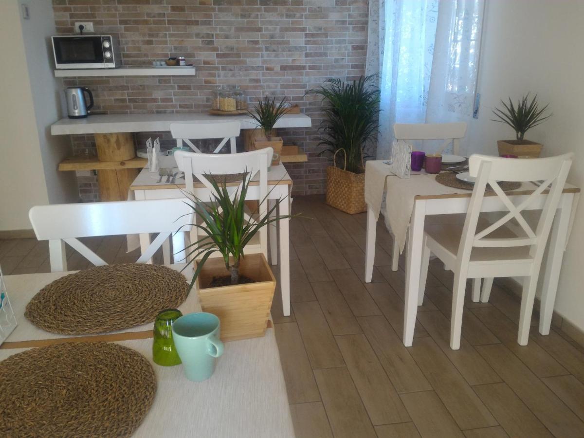 Bed and Breakfast Domus Florio - Humanitas Rozzano Pieve Emanuele Exterior foto