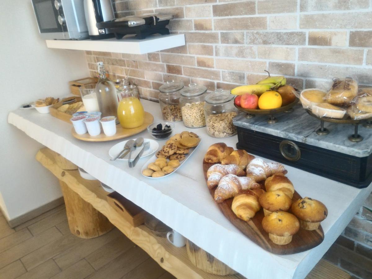 Bed and Breakfast Domus Florio - Humanitas Rozzano Pieve Emanuele Exterior foto